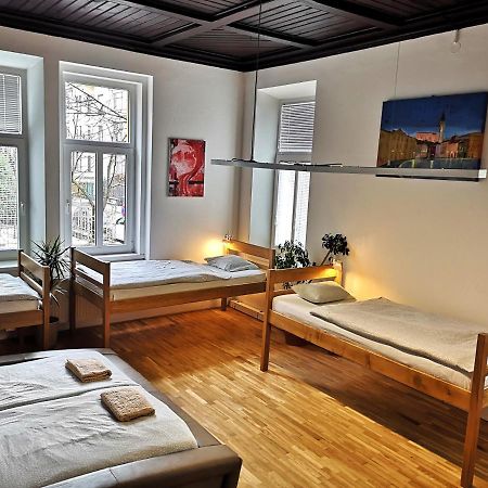הוסטל Vila Veselova, Ljubljana City Center מראה חיצוני תמונה